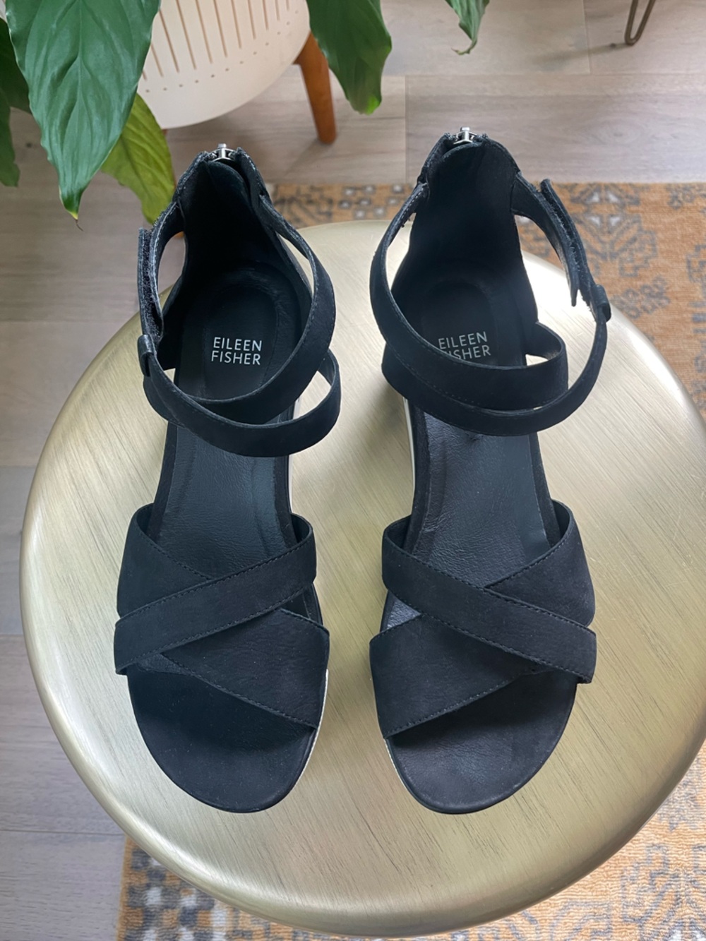 Eileen Fisher Sport Platform Gladiator Sandal Black Nubuck Sz 8.5 - Picture 7 of 9